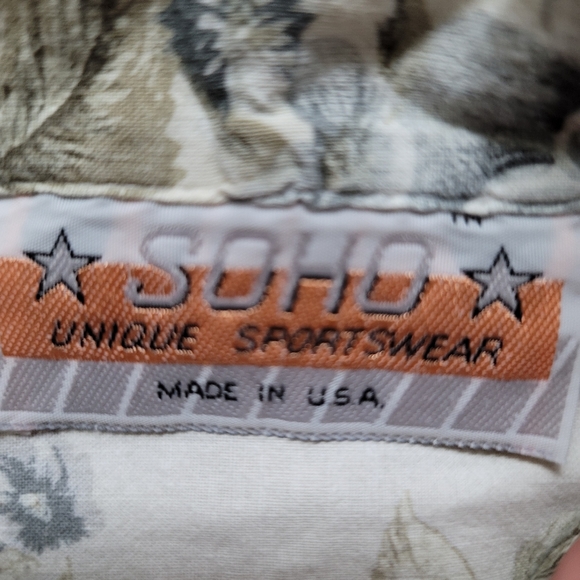 Vintage Floral Button Down - Picture 10 of 15